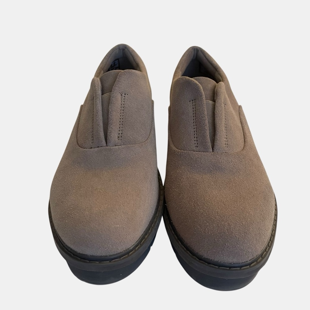 Clarks Airabell Sky Slip On Loafers Shoes Womens Size 9 Pebble Suede Tan Wedges